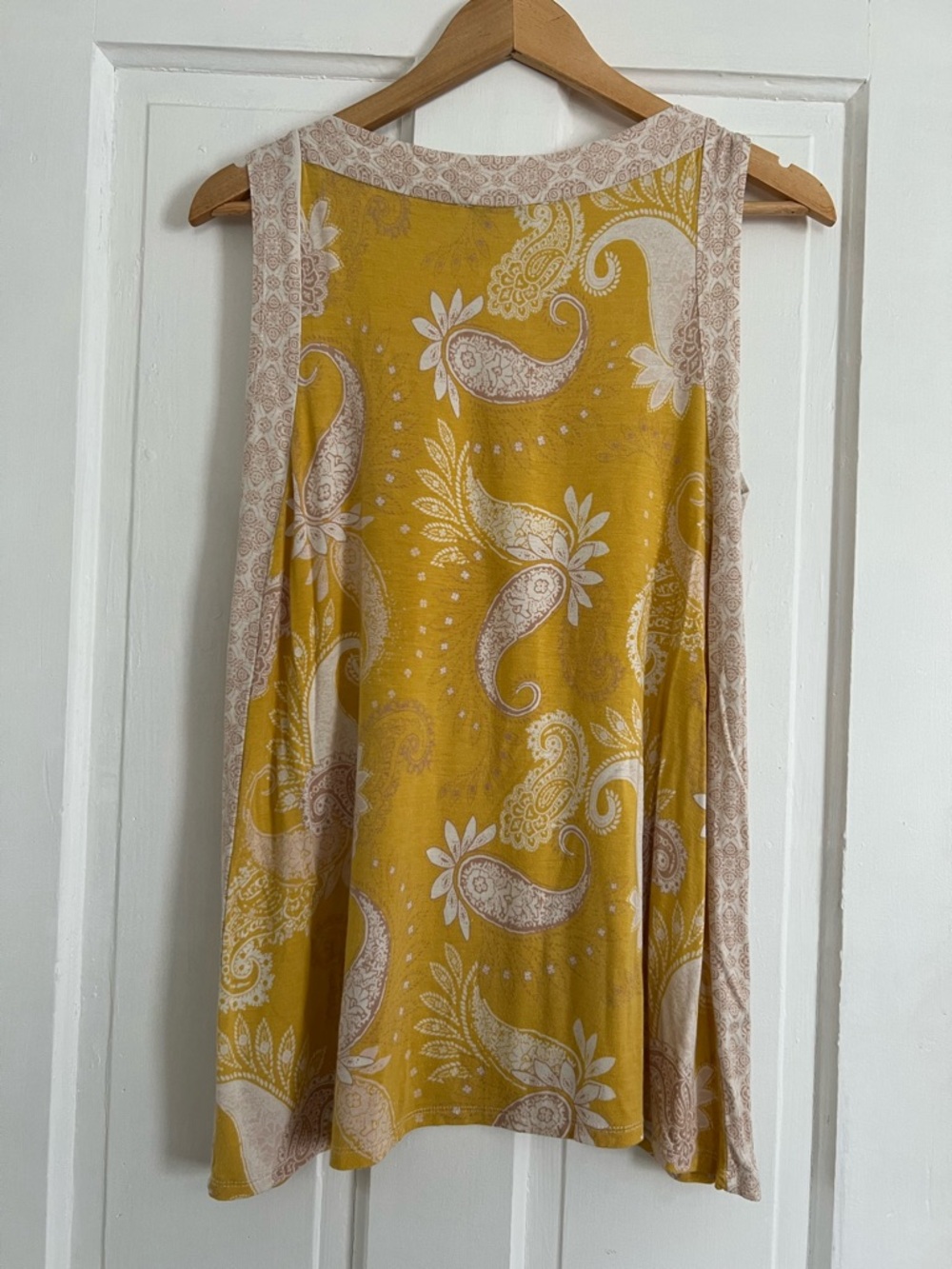 Rose & Olive Boho Paisley Tank Top Mustard Yellow Size L - Picture 2 of 6